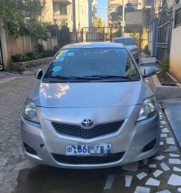 2010 Model-Yaris Belta