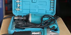 MAKITA DRILL AND GRINDER
