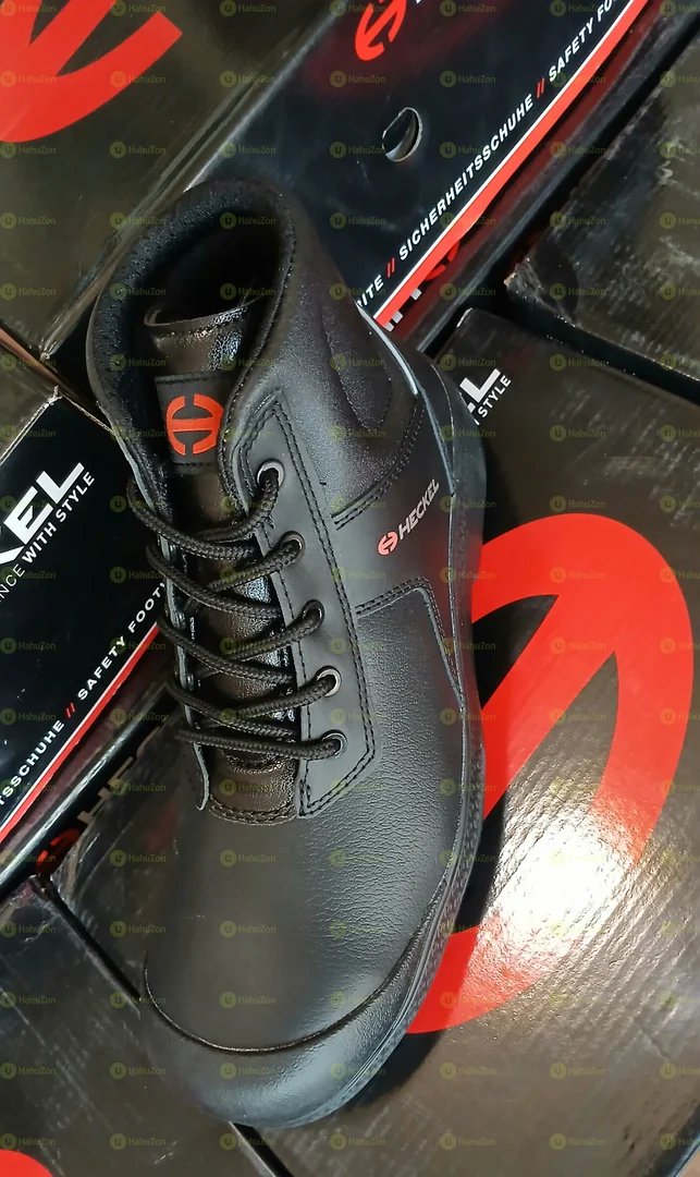 Hechel Safety shoe