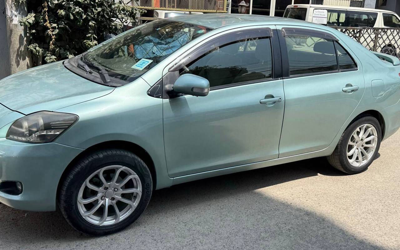 2010 Model-Toyota Yaris Belta
