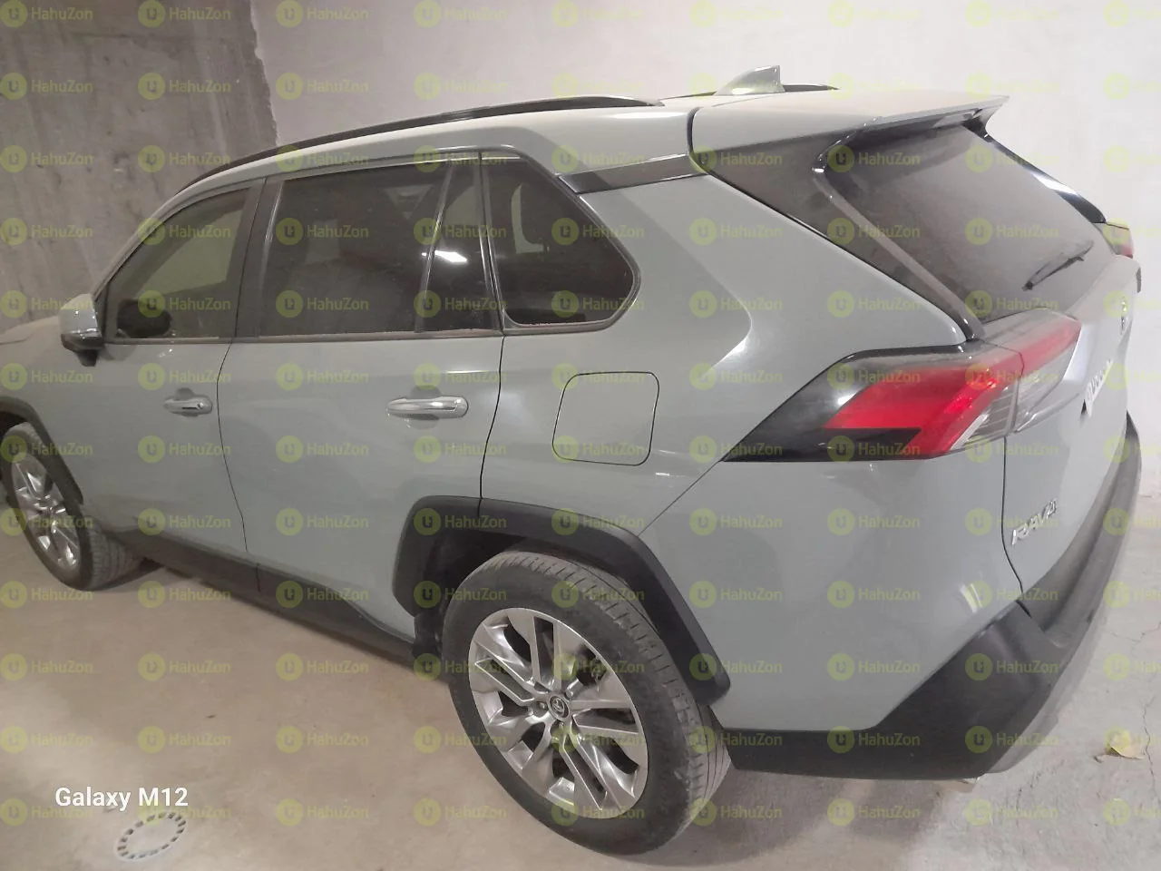 2019 Model-Toyota Rav4