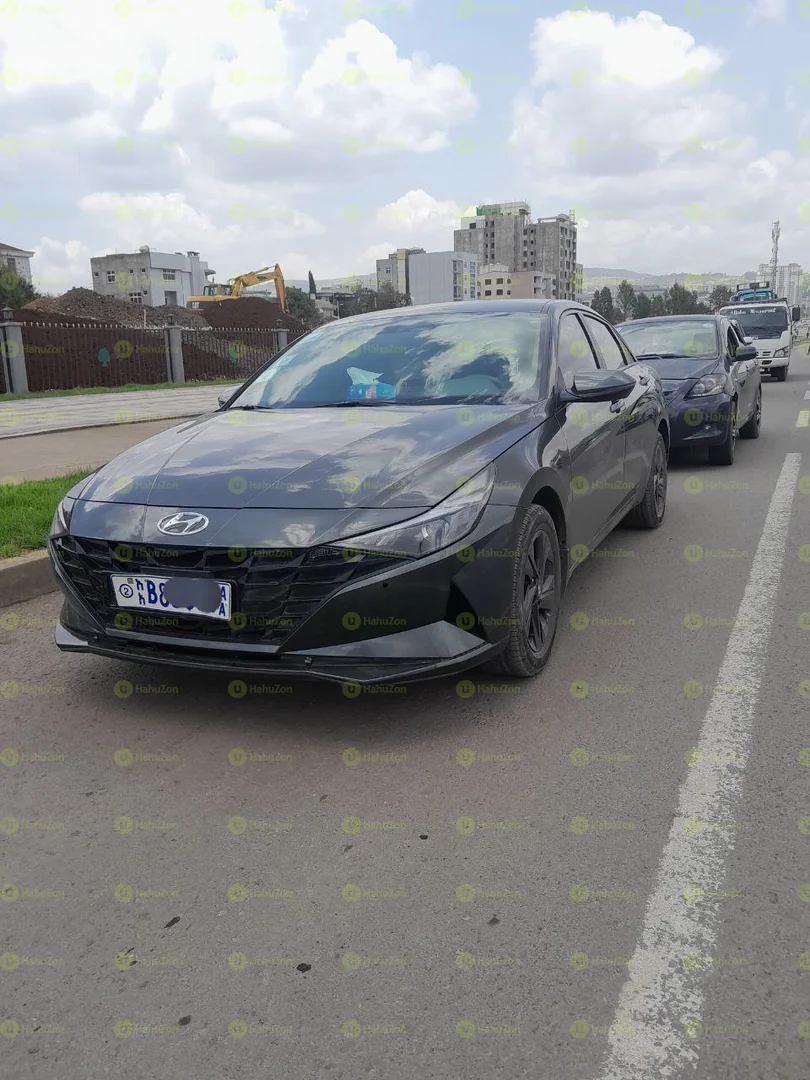 2021 Model-Hyundai Elantra
