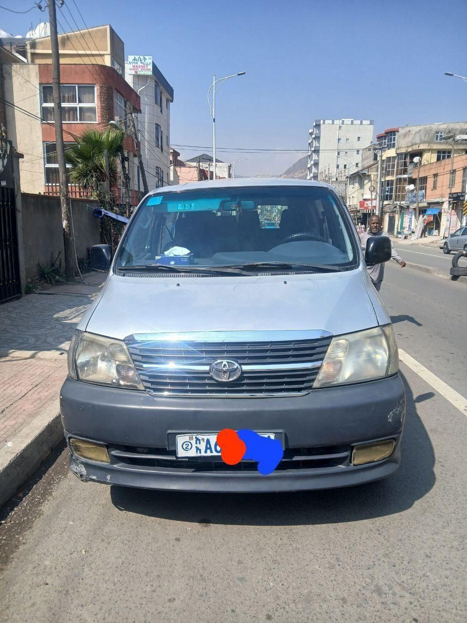 2010 Model-Toyota Dolphin D4D