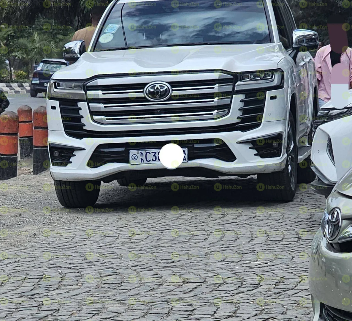 2022 Model-Toyota Land Cruiser 300