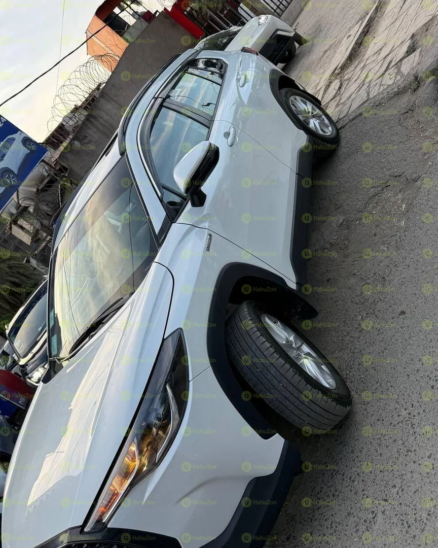 2024 Model-Toytota Corolla Cross Hybrid