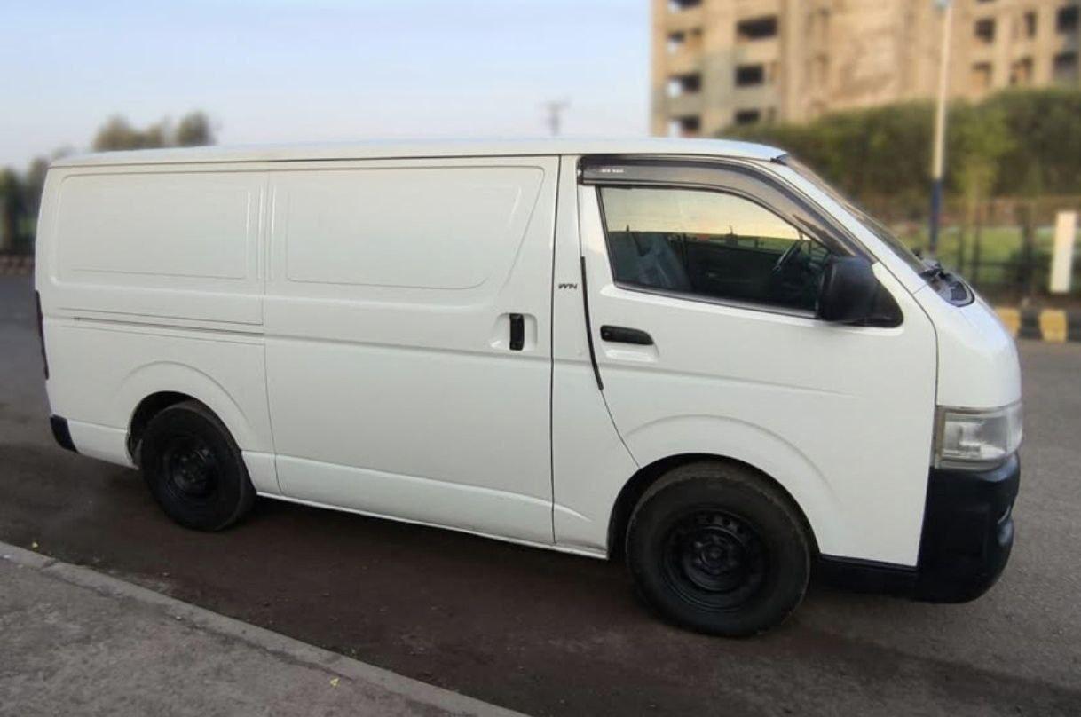 2010 Model-Toyota Abadula Van