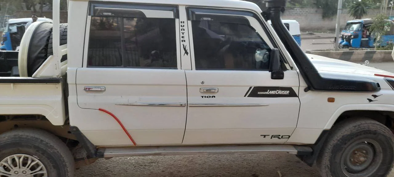 2013 Model-Toyota Longbase Double Cab