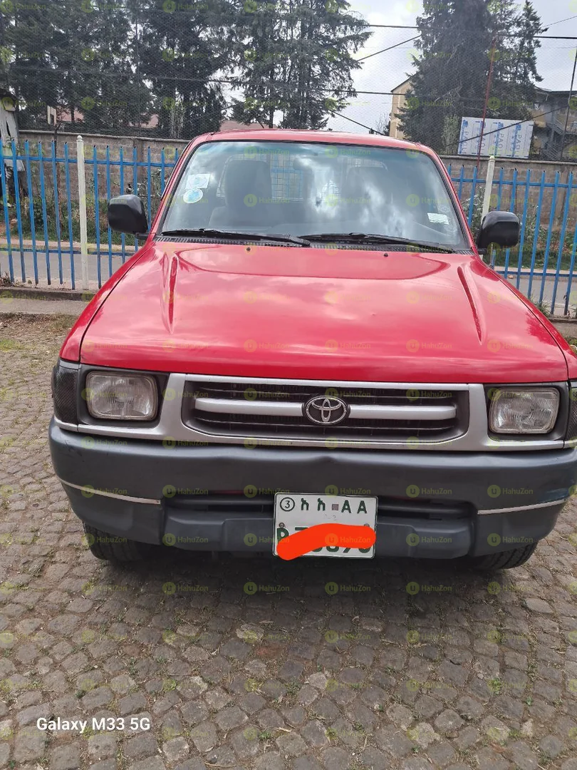 2000 Model-Toyota 2Lt Kin Cap