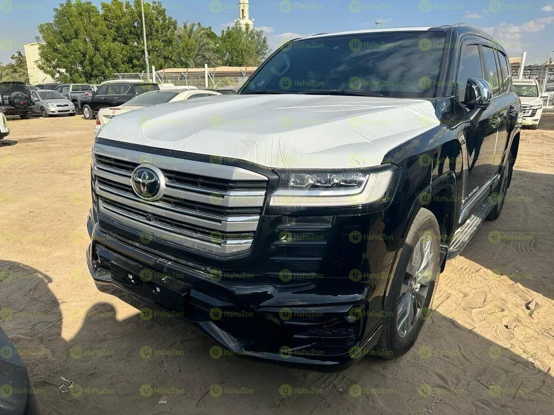2023 Model-Toyota Land Cruiser 300