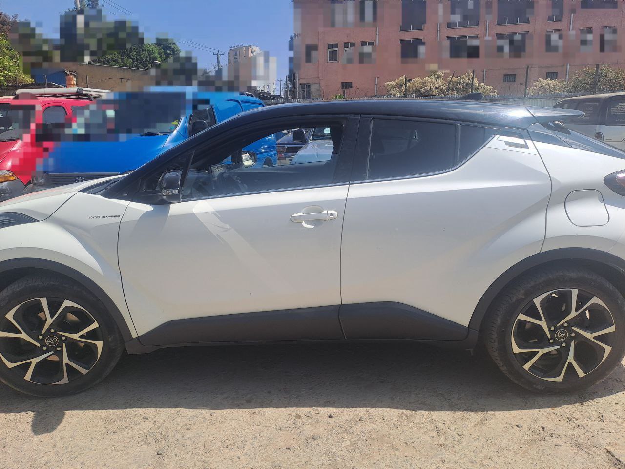 2019 Model-Toyota Ch-R