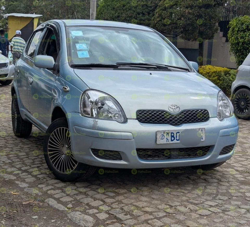2004 Model-Toyota Vitz