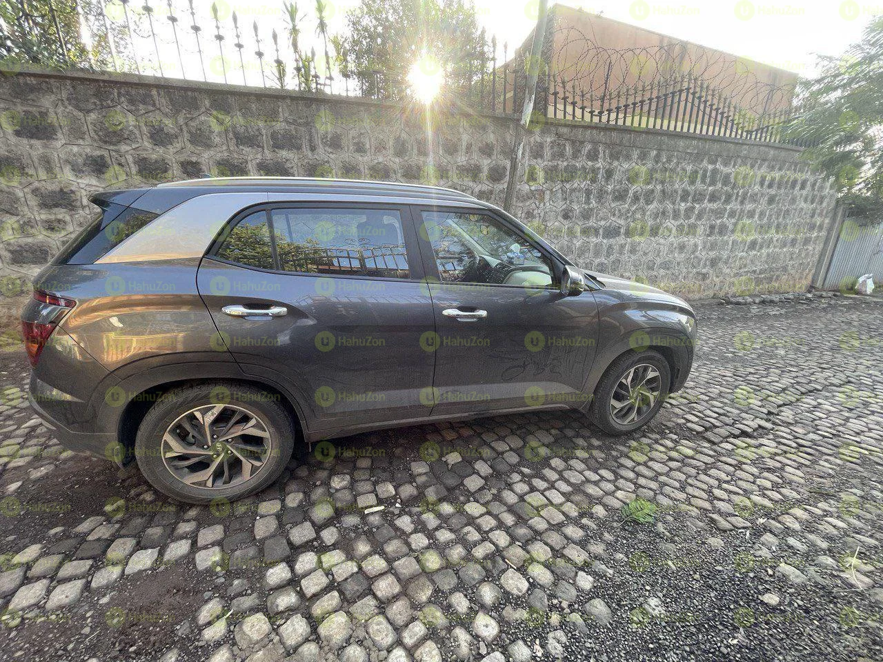 2012 Model-Toyota Rav4