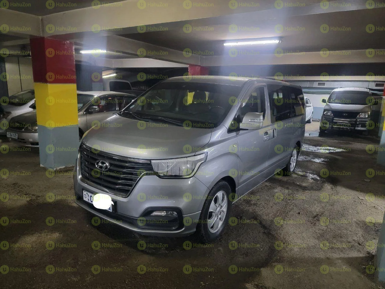 2020 Model-Hyundai Grand Starex