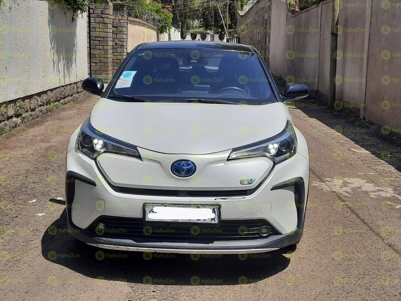 2022 Model-Toyota Izoa