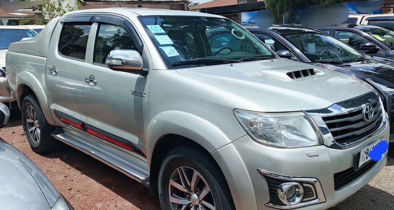 2012 Model-Toyota Hilux Vigo Double Cab