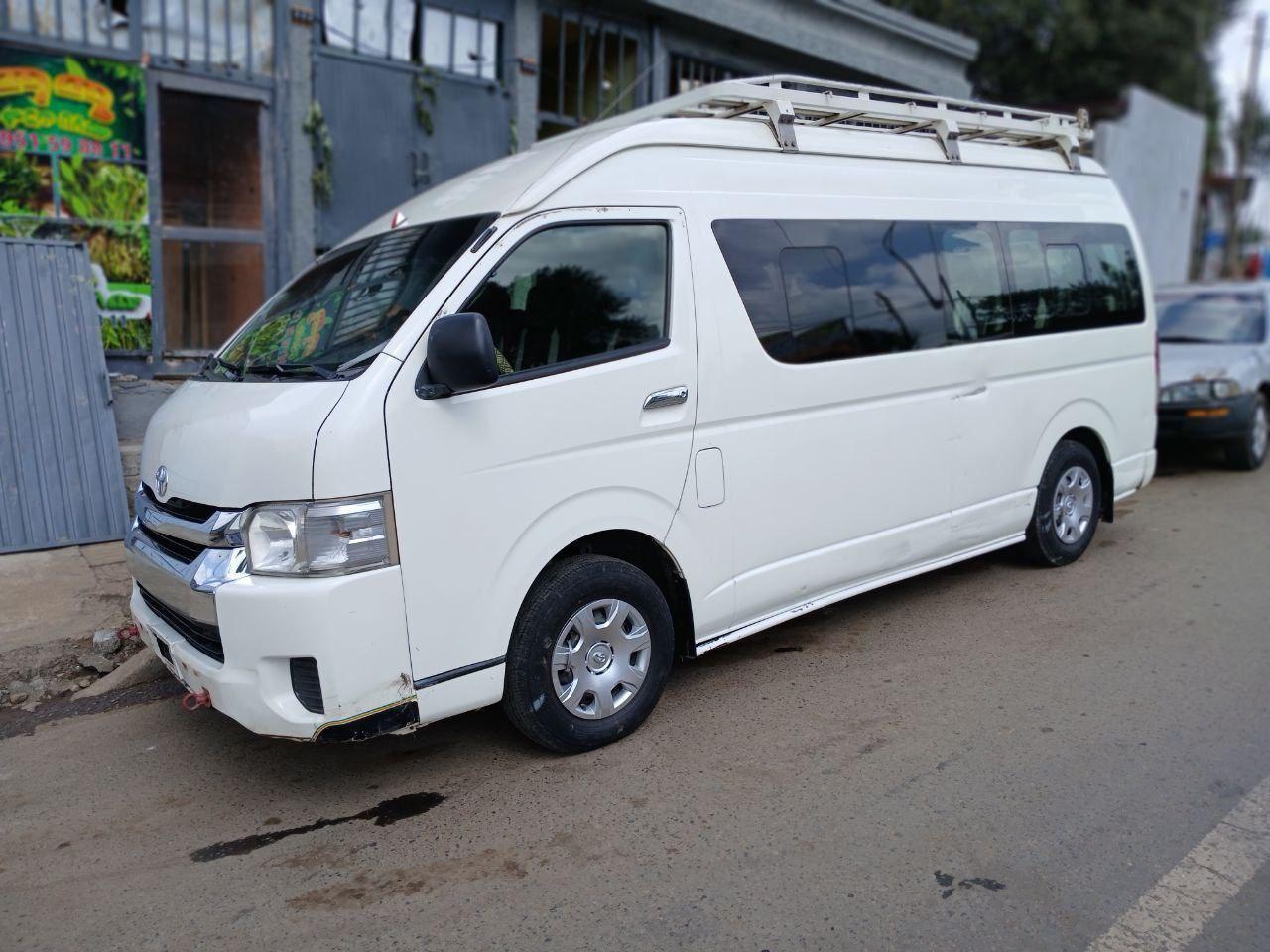 2019 Model-Toyota Highroof