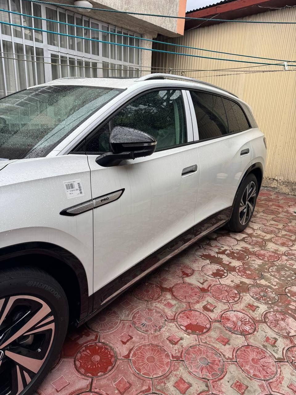 2023 Model-Volkswagen ID6 Crozz Pro