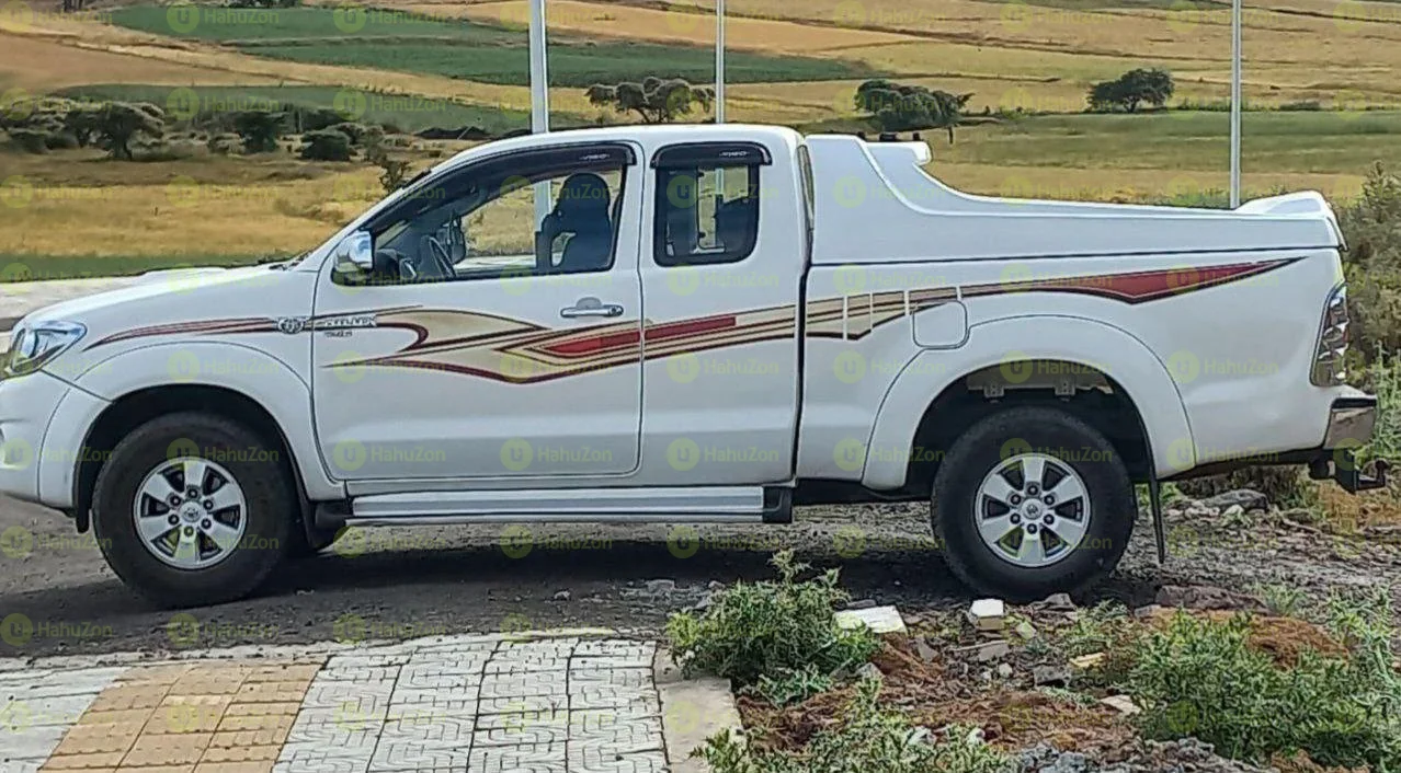 2009 Model-Toyota Hilux Single-Cab