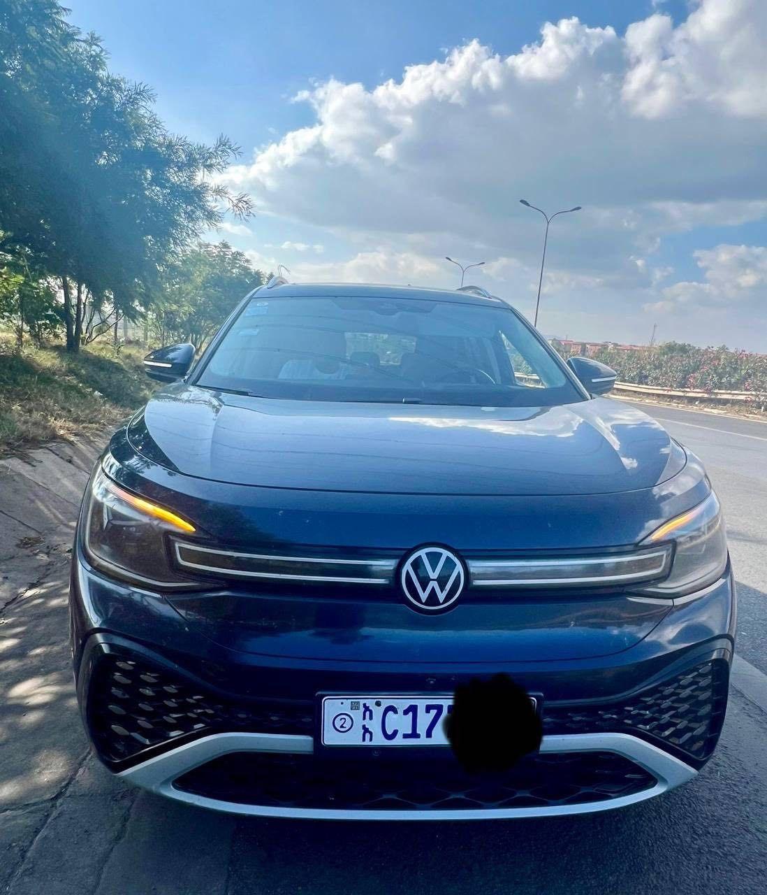 2022 Model-Volkswagen ID.6 Crozz Pro
