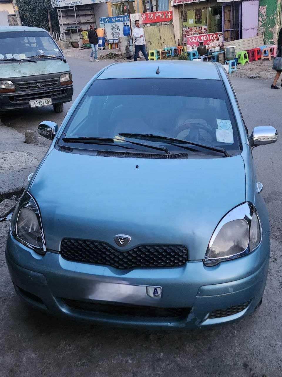 2002 Model-Toyota Vitz