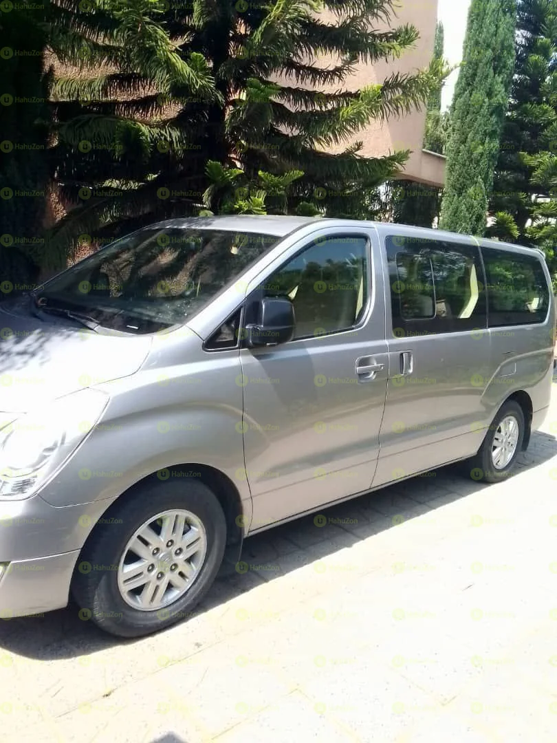 2016 Model-Hyundai H-1