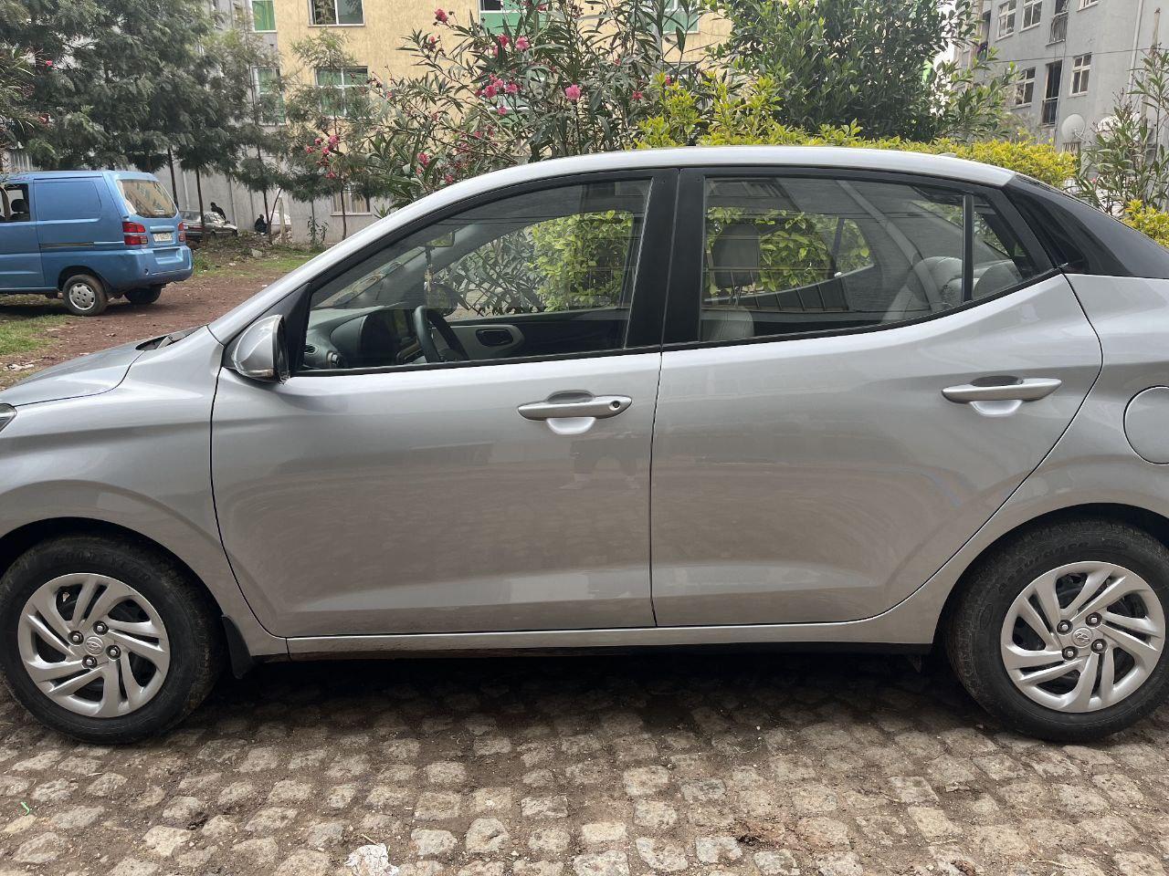 2022 Model-Hyundai Grand i10