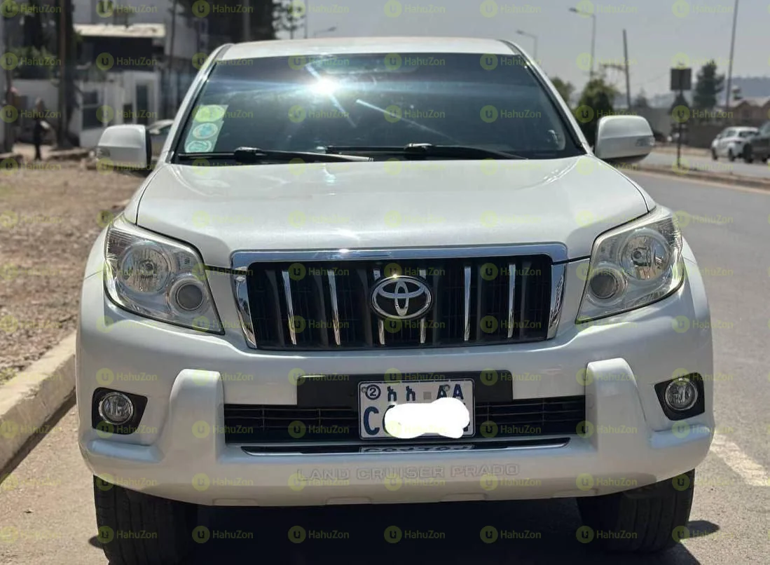 2012 Model-Toyota Land Cruiser Prado