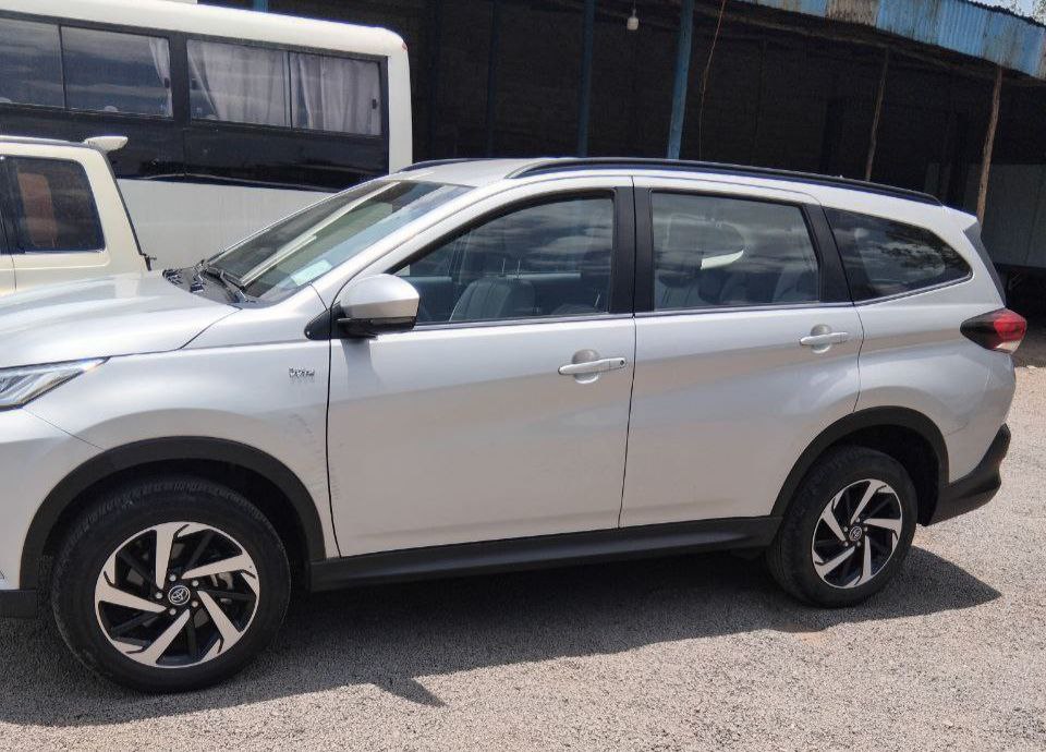 2021 Model-Toyota Rush G