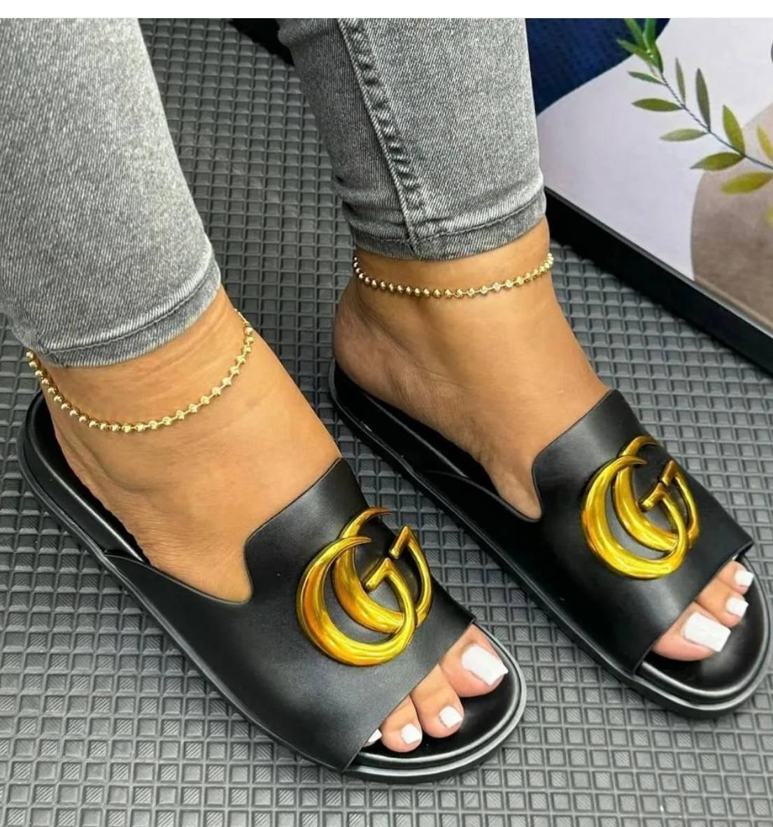 Gucci FlatWomen’s Shoes