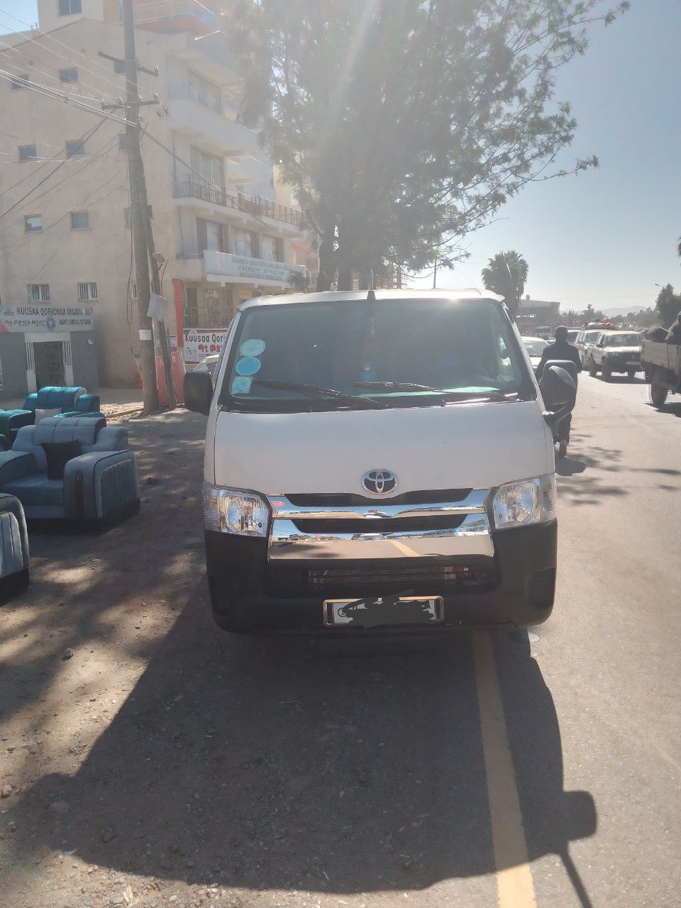 2009 Model-Toyota Hiace