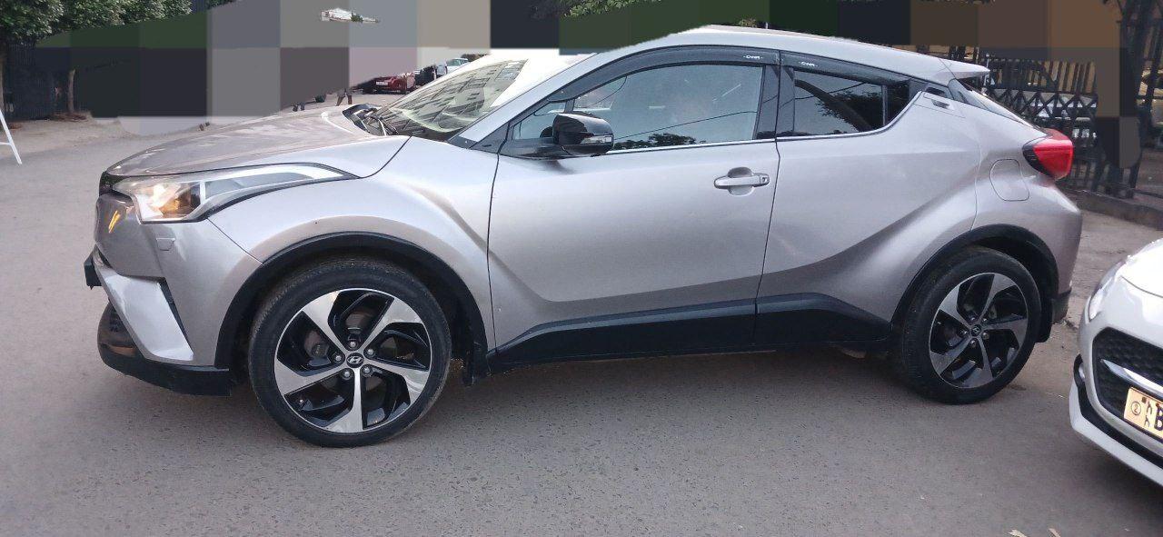 2019 Model-Toyota Ch-R