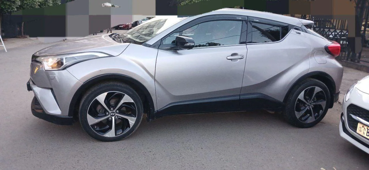 2019 Model-Toyota Ch-R