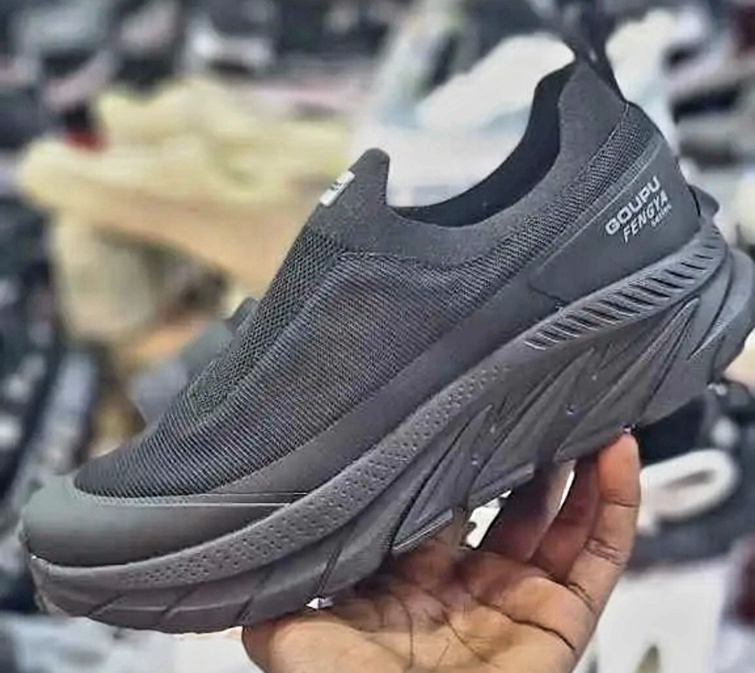 Goupu Men’s Shoes