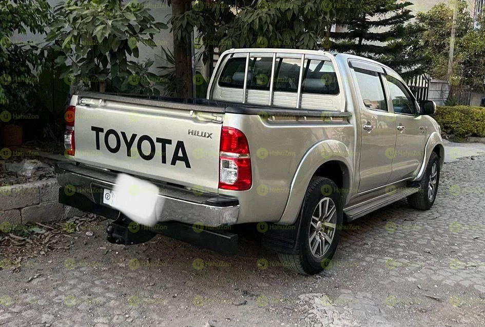 2009 Model-Toyota Double Cap