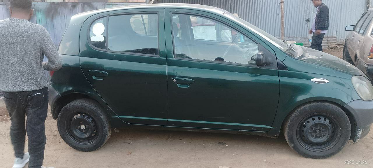 2001 Model-Toyota Yaris