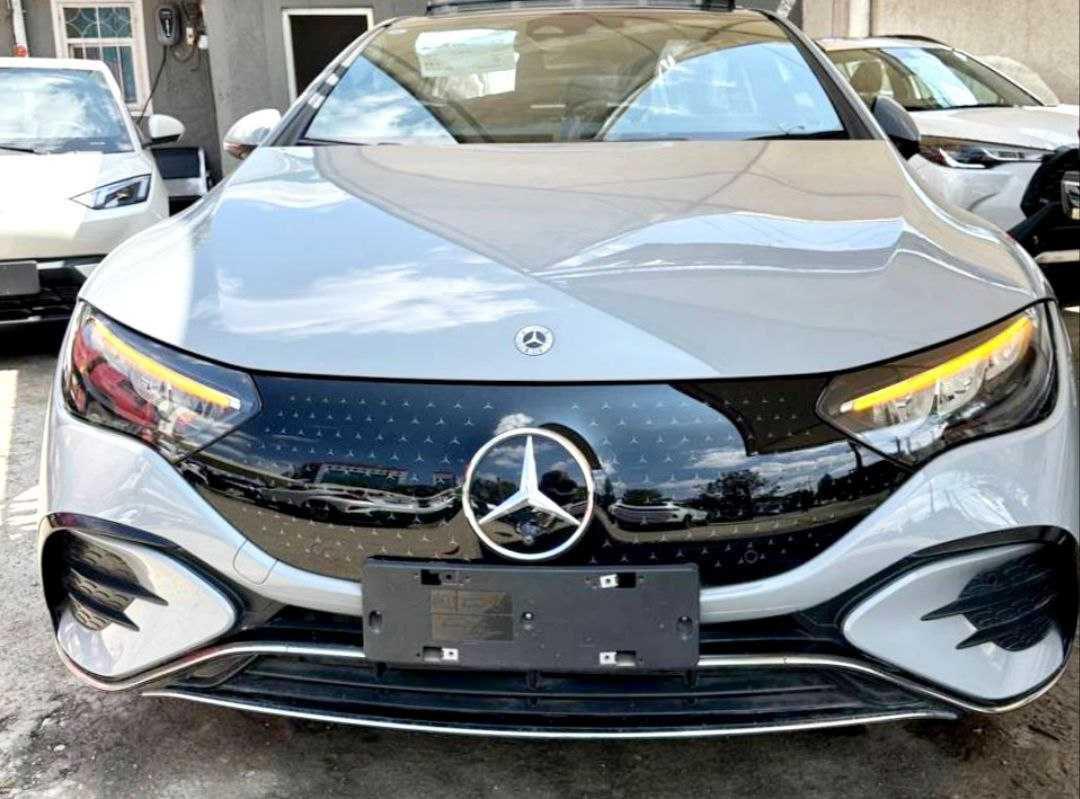 2023 Model-Mercedes Benz EQE 350+
