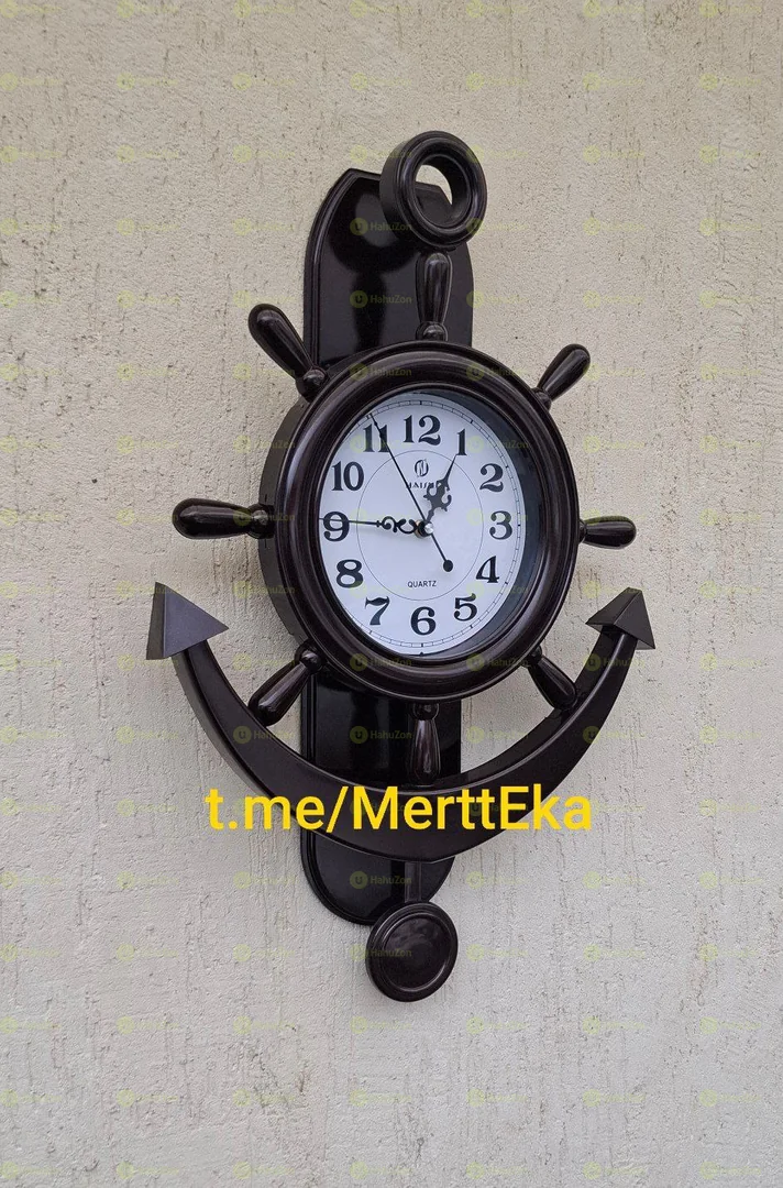 መርከበኛ የግድግዳ ሰዓት