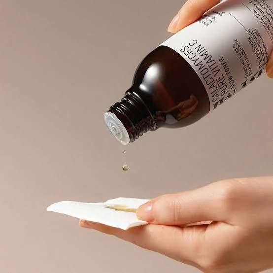 𝗦𝗼𝗺𝗲 𝗕𝘆 𝗠𝗜 Galactomyces Pure Vitamin C Glow Toner