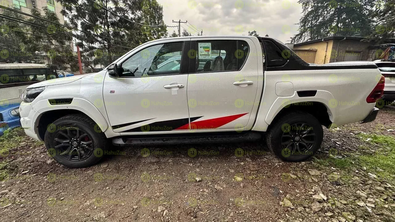 2023 Model-Toyota Hilux GR Sport