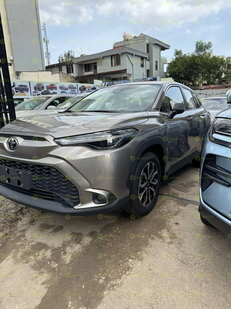 2024 Model-Toyota Front lander Hybrid