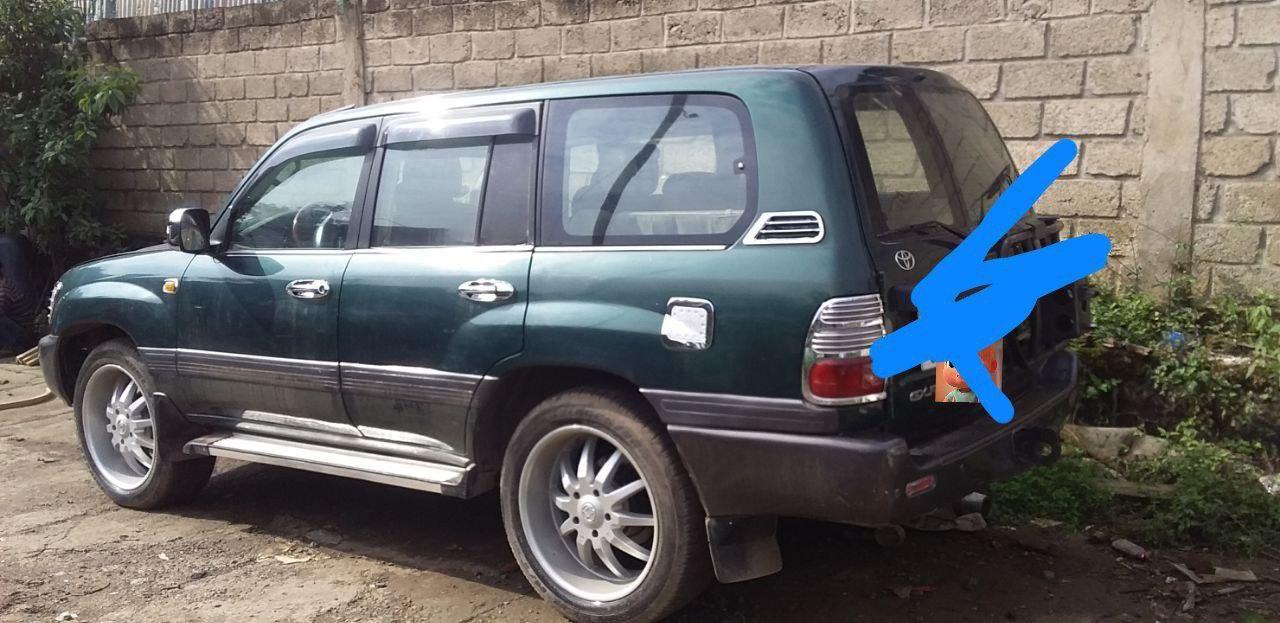 2006 Model-Toyota Land cruiser 105