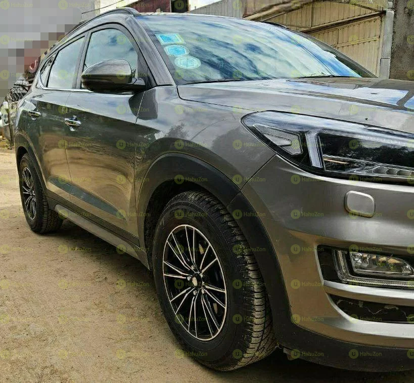 2020 Model-Hyundai Tucson