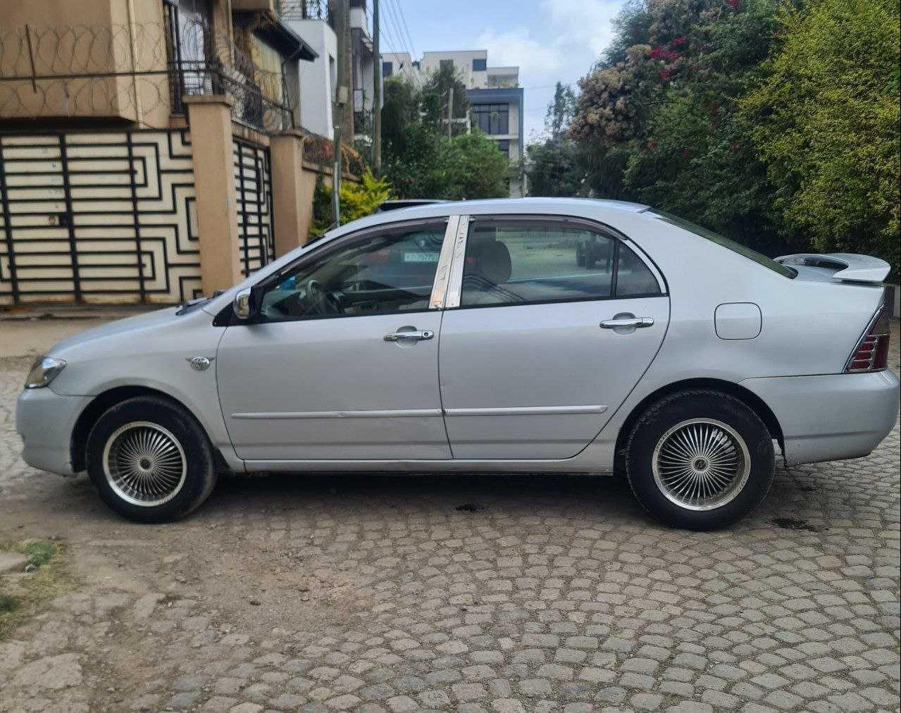 2005 Model-Toyota Corolla Executive