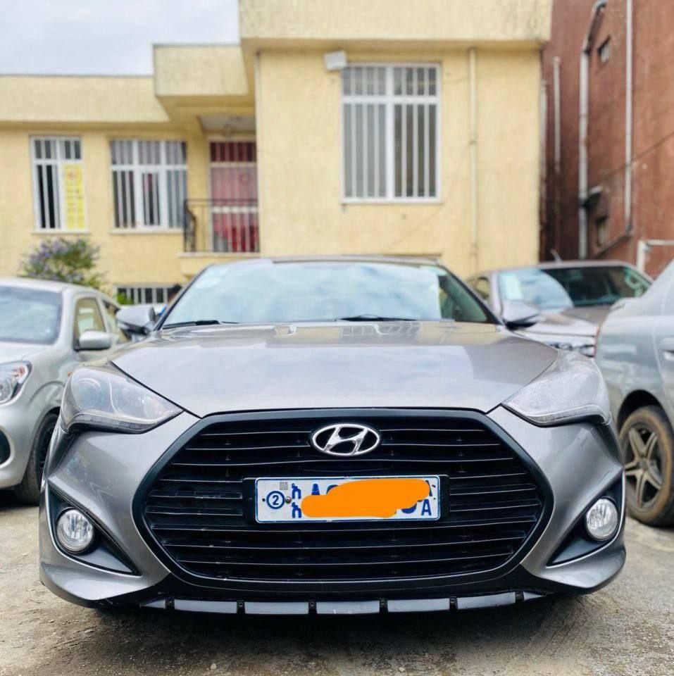 2014 Model-Hyundai Veloster