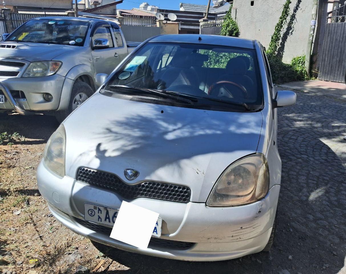 2001 Model-Toyota Vitz