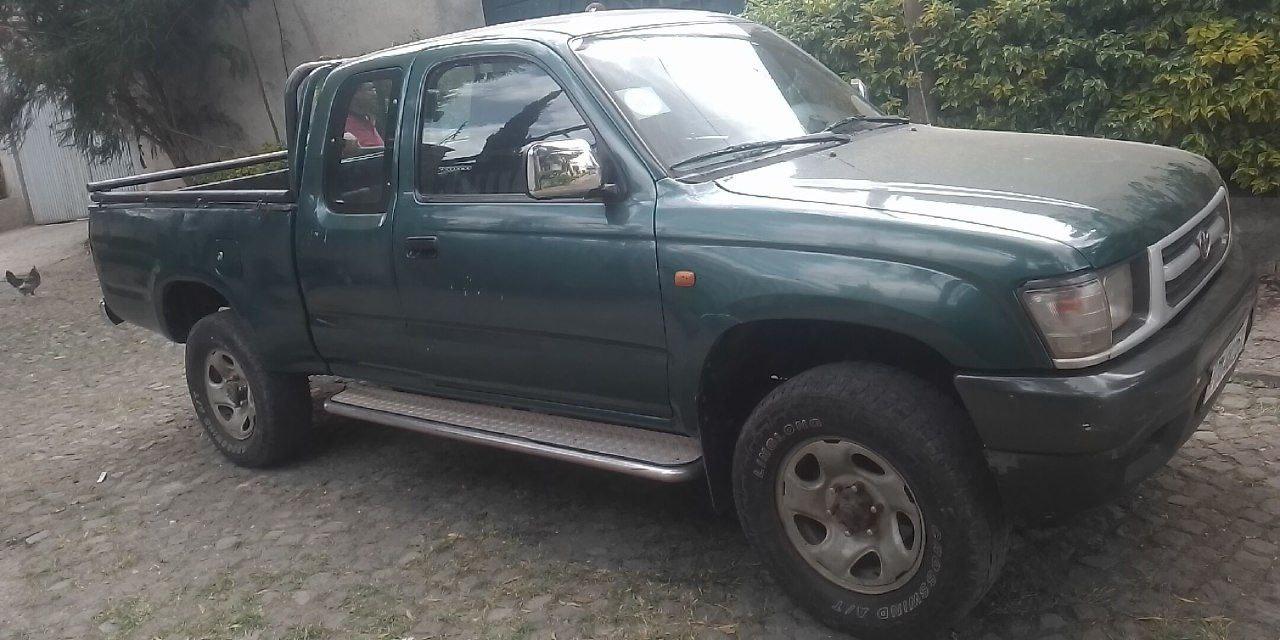2000 Model-Toyota Tin Cup