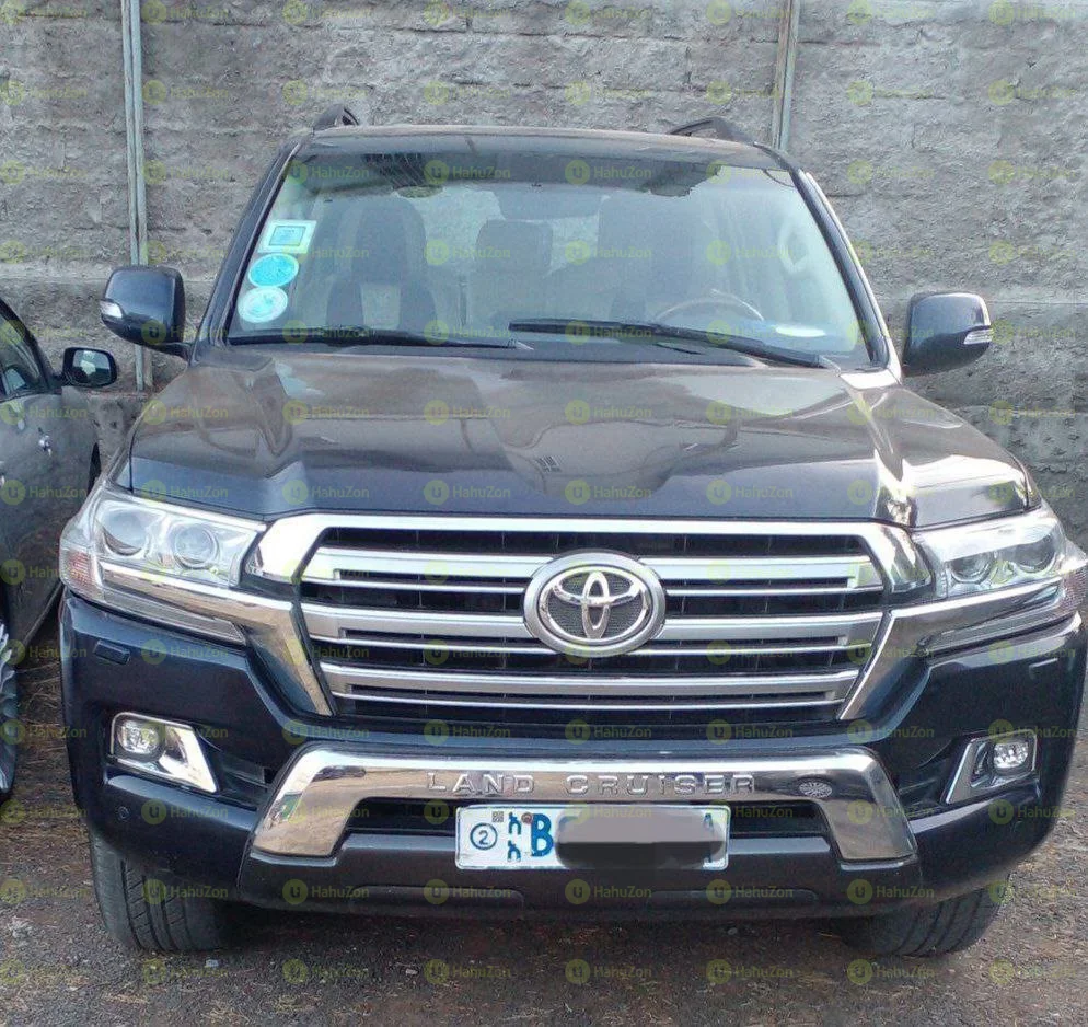 2017 Model-Toyota LandCruiser V8 VX.R