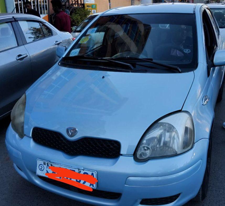 2004 Model-Toyota Vits
