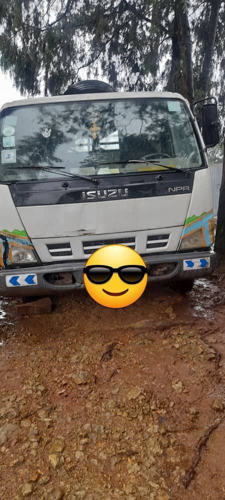 2008 Model-Isuzu Obama