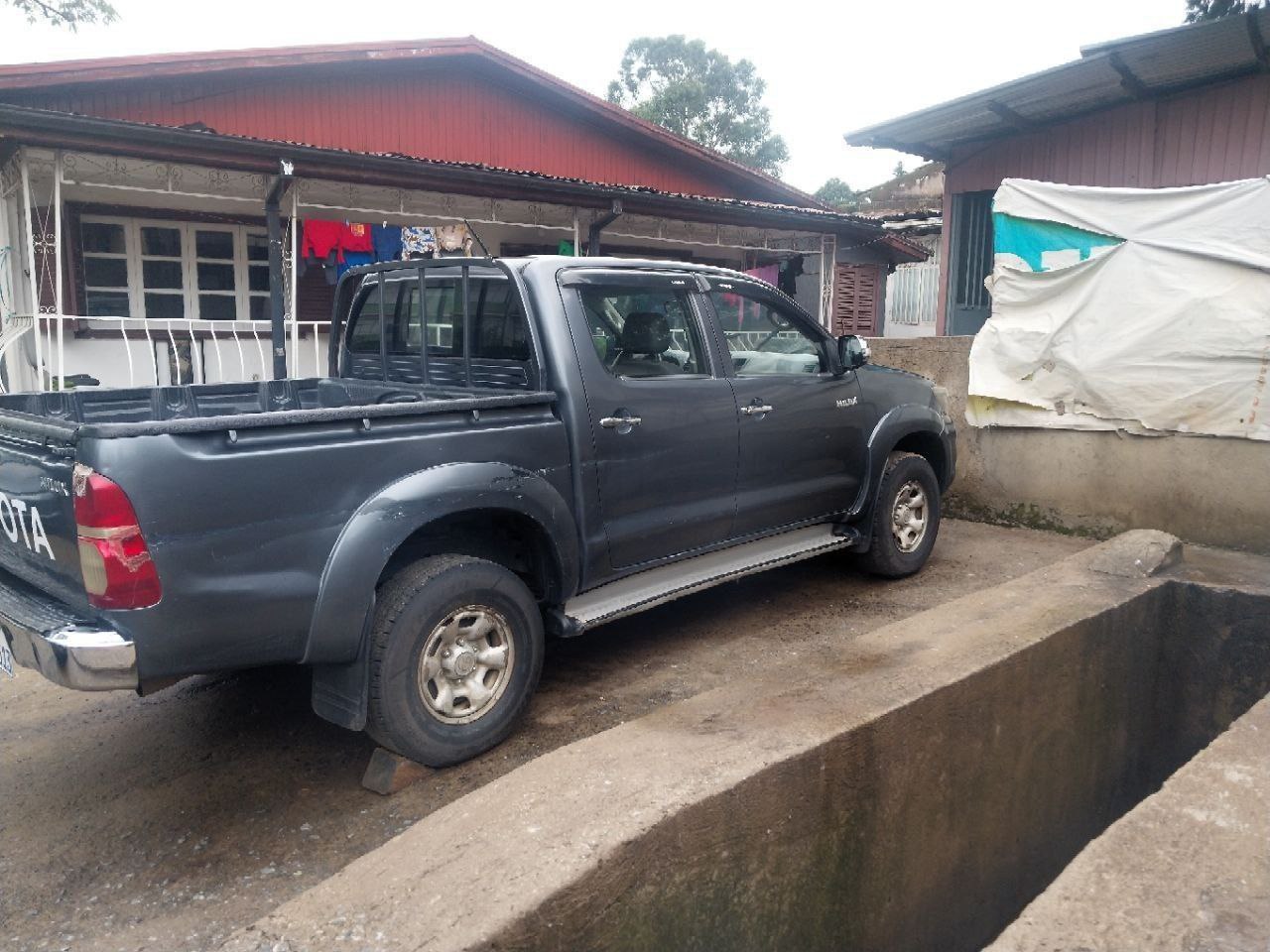 2012 Model-Toyota Hilux